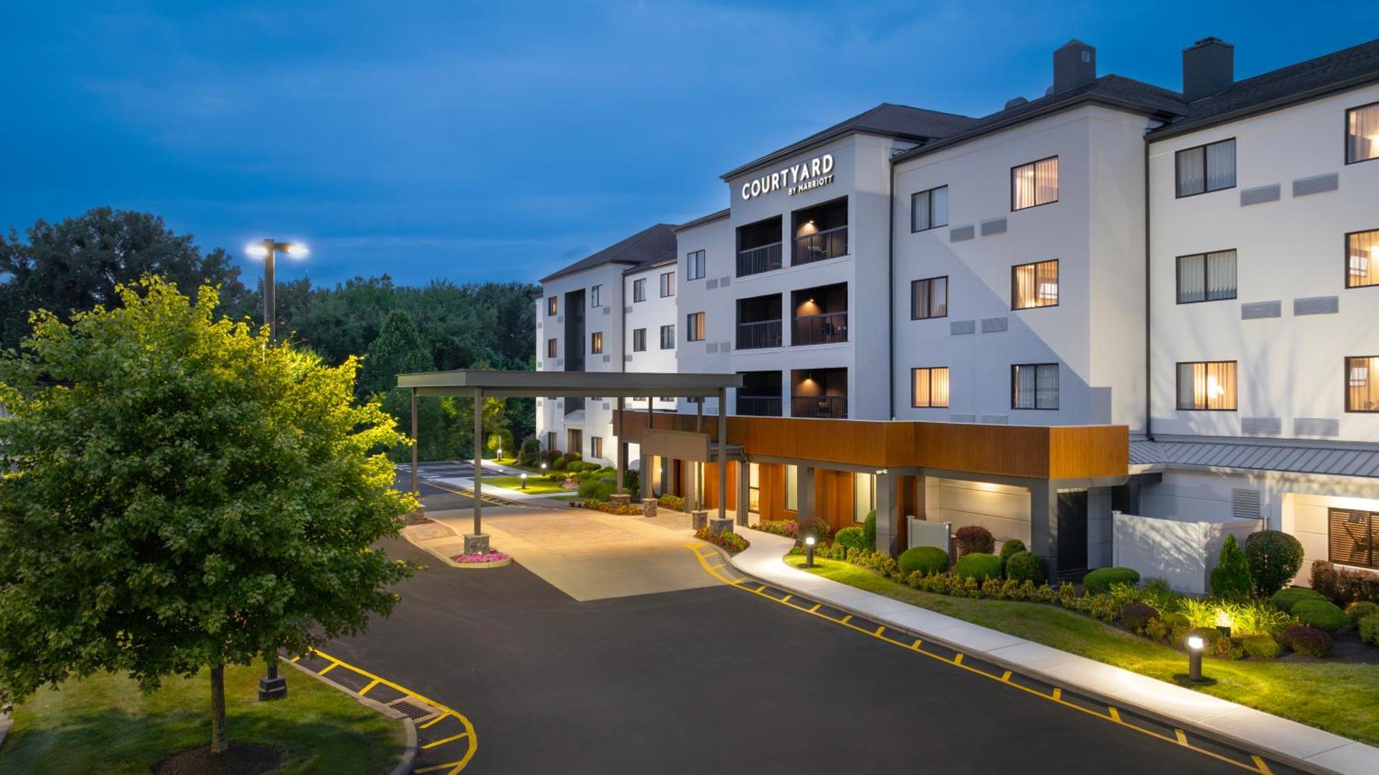 Hotel Courtyard By Marriott Danbury Exterior foto